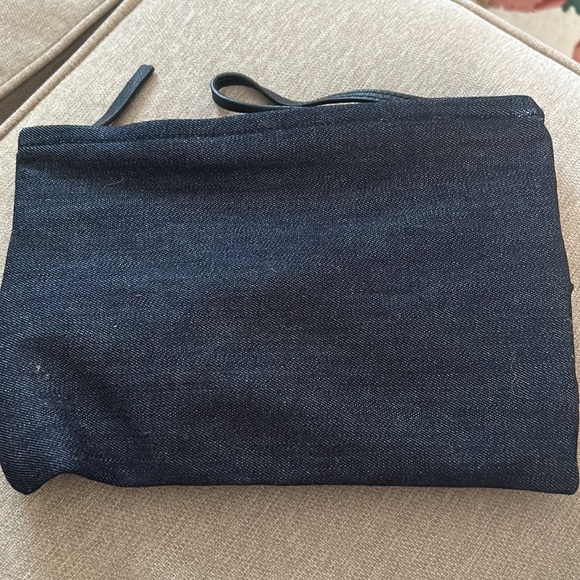 Kate Spade On Purpose Denim Bow Wristlet - Picture 3 of 3